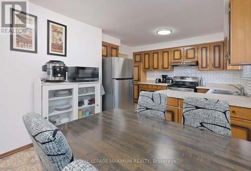 199 Cabana Drive, Toronto, ON - Indoor Photo Showing Kitchen With Double Sink