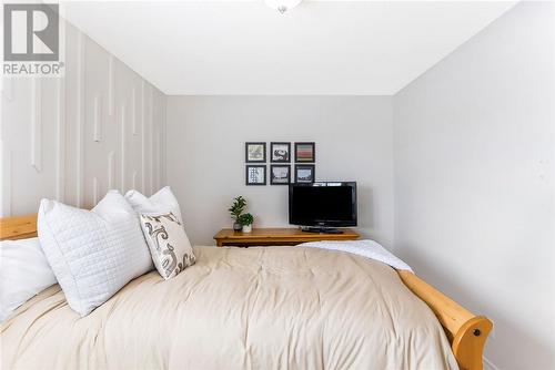 358 Denis Crescent, Azilda, ON - Indoor Photo Showing Bedroom