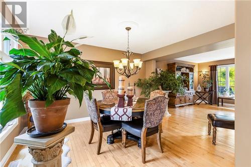 358 Denis Crescent, Azilda, ON - Indoor Photo Showing Dining Room