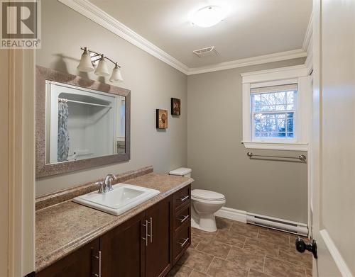 17 Whiteford Place, St. John'S, NL - Indoor Photo Showing Bathroom