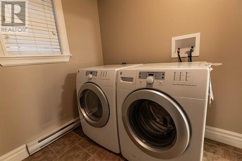 17 Whiteford Place, St. John'S, NL - Indoor Photo Showing Laundry Room