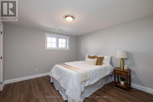 971 Powerline Road, Quinte West, ON - Indoor Photo Showing Bedroom