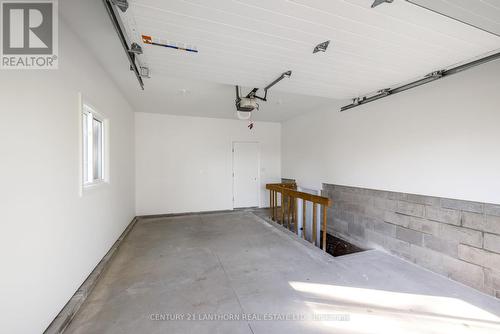 971 Powerline Road, Quinte West, ON - Indoor Photo Showing Garage