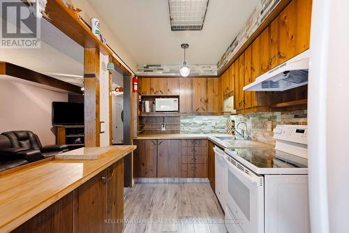 6 Robert Lane, Halton Hills (Georgetown), ON - Indoor Photo Showing Kitchen