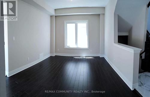 4492 Shuttleworth Drive, Niagara Falls, ON - Indoor Photo Showing Other Room