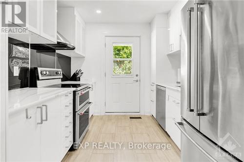 839 Nicholson Avenue, Ottawa, ON - Indoor Photo Showing Kitchen