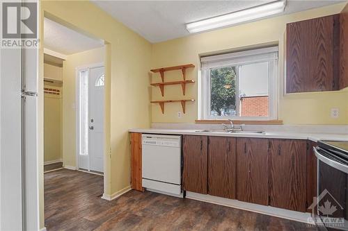 Kitchen - 467 Moodie Drive Unit#F, Ottawa, ON - Indoor Photo Showing Kitchen