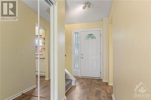 Front entry closet and hallway - 467 Moodie Drive Unit#F, Ottawa, ON - Indoor Photo Showing Other Room