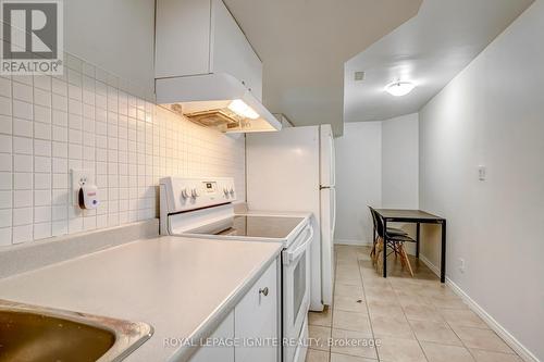 Bsmt - 95 Touchstone Drive, Toronto, ON - Indoor Photo Showing Laundry Room