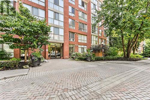 418 - 20 Southport Street, Toronto (High Park-Swansea), ON - Outdoor