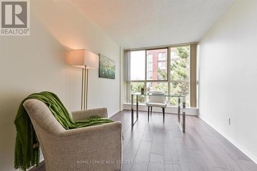 418 - 20 Southport Street, Toronto (High Park-Swansea), ON - Indoor