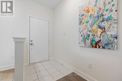 121 William Duncan Road, Toronto (Downsview-Roding-Cfb), ON - Indoor Photo Showing Other Room