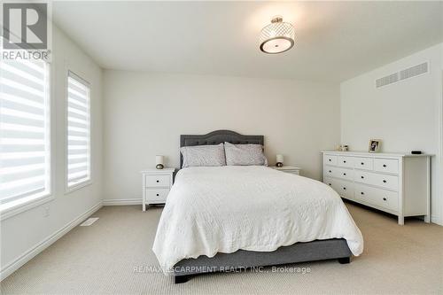 32 Greenwich Avenue, Hamilton (Stoney Creek Mountain), ON - Indoor Photo Showing Bedroom