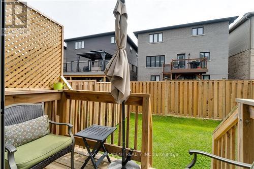 32 Greenwich Avenue, Hamilton (Stoney Creek Mountain), ON - Outdoor With Deck Patio Veranda With Exterior