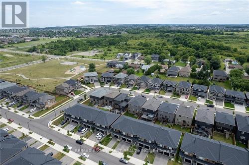 32 Greenwich Avenue, Hamilton (Stoney Creek Mountain), ON - Outdoor With View