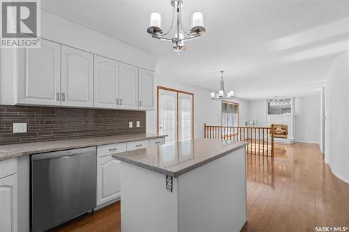 114 Braeburn Crescent, Saskatoon, SK - Indoor Photo Showing Kitchen With Upgraded Kitchen