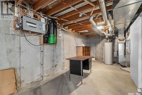 114 Braeburn Crescent, Saskatoon, SK - Indoor Photo Showing Basement