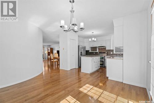 114 Braeburn Crescent, Saskatoon, SK - Indoor Photo Showing Kitchen