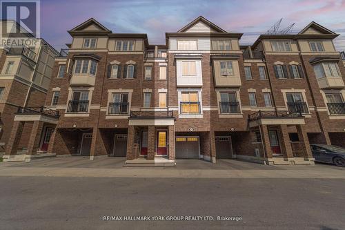 2671 Deputy Minister Path, Oshawa (Windfields), ON - Outdoor With Balcony With Facade