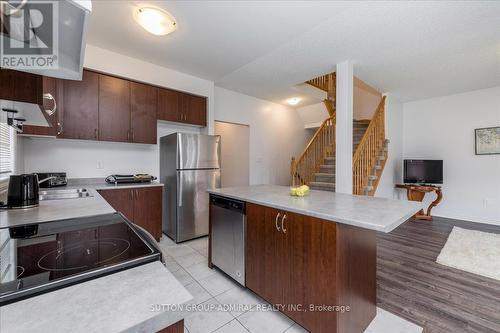 15 Sandhill Crane Drive, Wasaga Beach, ON - Indoor Photo Showing Kitchen