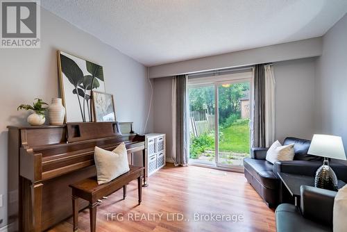 66 Doreen Crescent, Clarington (Bowmanville), ON - Indoor