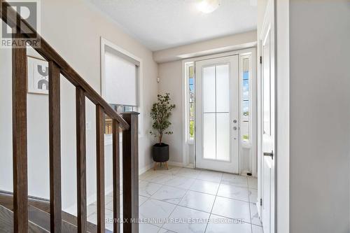 28 Freedom Crescent, Hamilton (Mount Hope), ON - Indoor Photo Showing Other Room