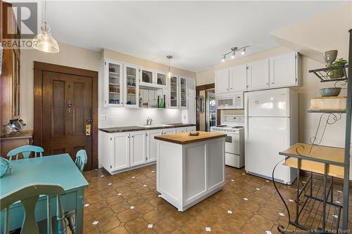 2 Massey Avenue, Moncton, NB - Indoor Photo Showing Kitchen