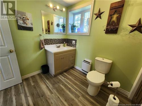 869 Principale Street, Saint-Léonard, NB - Indoor Photo Showing Bathroom