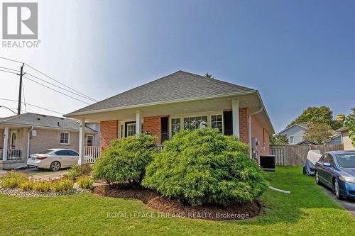 4 Rodney Crescent, St. Thomas, ON - Outdoor