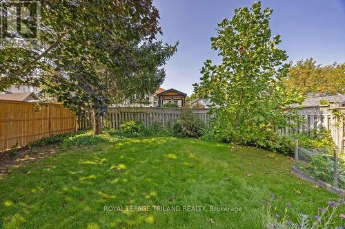 4 Rodney Crescent, St. Thomas, ON - Outdoor With Backyard