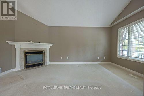 4 Rodney Crescent, St. Thomas, ON - Indoor With Fireplace