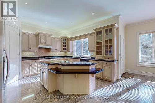 361 Spring Garden Avenue, Toronto (Willowdale East), ON - Indoor Photo Showing Kitchen