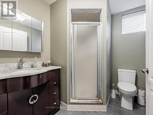 51 Kingsview Boulevard, Toronto (Kingsview Village-The Westway), ON - Indoor Photo Showing Bathroom