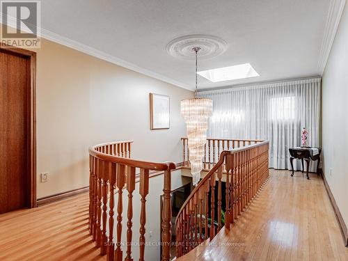 51 Kingsview Boulevard, Toronto, ON - Indoor Photo Showing Other Room