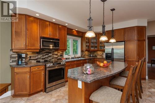 696 Anita Avenue, North Bay, ON - Indoor Photo Showing Kitchen With Stainless Steel Kitchen