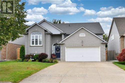 4491 Connell Avenue, Niagara Falls, ON - Outdoor With Facade