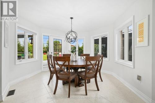 10 Meadow Drive, Kawartha Lakes, ON - Indoor Photo Showing Dining Room