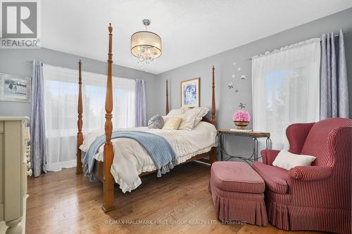 10 Meadow Drive, Kawartha Lakes, ON - Indoor Photo Showing Bedroom