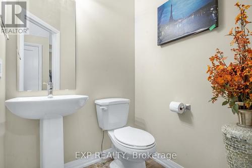 152 Cittadella Boulevard, Hamilton (Hannon), ON - Indoor Photo Showing Bathroom