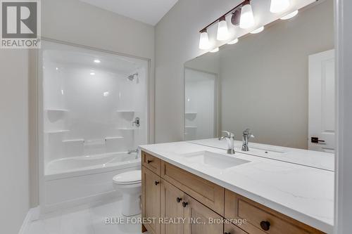 147 Shirley Street, Thames Centre (Thorndale), ON - Indoor Photo Showing Bathroom