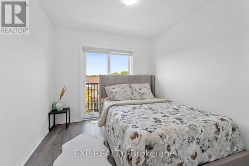 1207 - 2635 William Jackson Drive, Pickering, ON - Indoor Photo Showing Bedroom