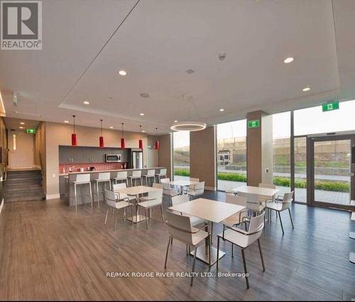 524 - 38 Monte Kwinter Court, Toronto (Clanton Park), ON - Indoor Photo Showing Dining Room