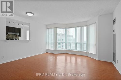 Ph208 - 11 Lee Centre Drive, Toronto (Woburn), ON - Indoor Photo Showing Other Room