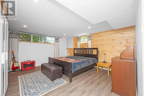 520 Concession 3, Norfolk, ON - Indoor Photo Showing Bedroom