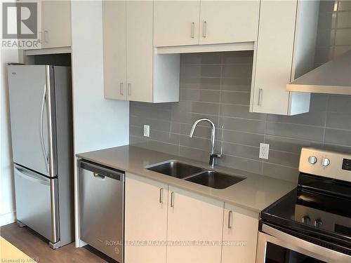 1304 - 15 Glebe Street, Cambridge, ON - Indoor Photo Showing Kitchen With Stainless Steel Kitchen With Double Sink