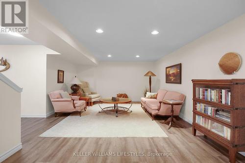 3447 Morgan Crescent, London, ON - Indoor Photo Showing Bedroom