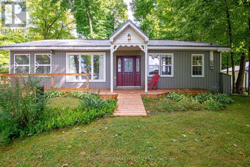 130 Driftwood Village Drive, Kawartha Lakes, ON - Outdoor