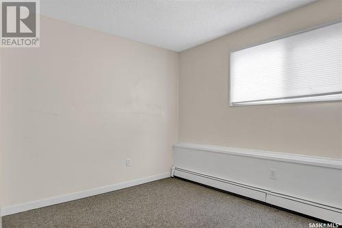 98 Froom Crescent, Regina, SK - Indoor Photo Showing Other Room