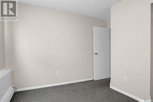 98 Froom Crescent, Regina, SK - Indoor Photo Showing Other Room