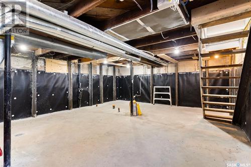 2311 Quebec Street, Regina, SK - Indoor Photo Showing Basement